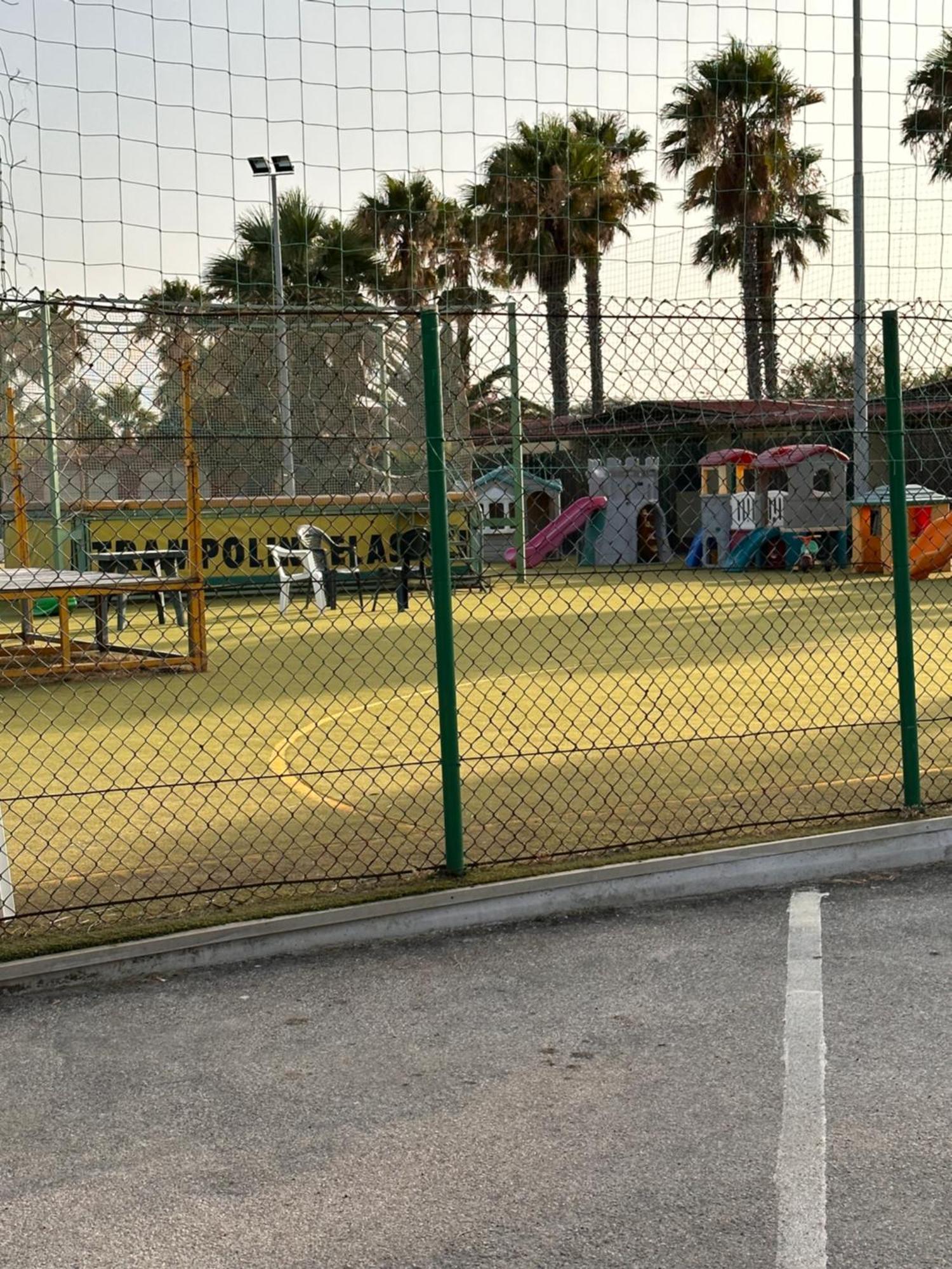 Villaggio Turistico La Baia Degli Angeli Margherita Di Savoia Buitenkant foto